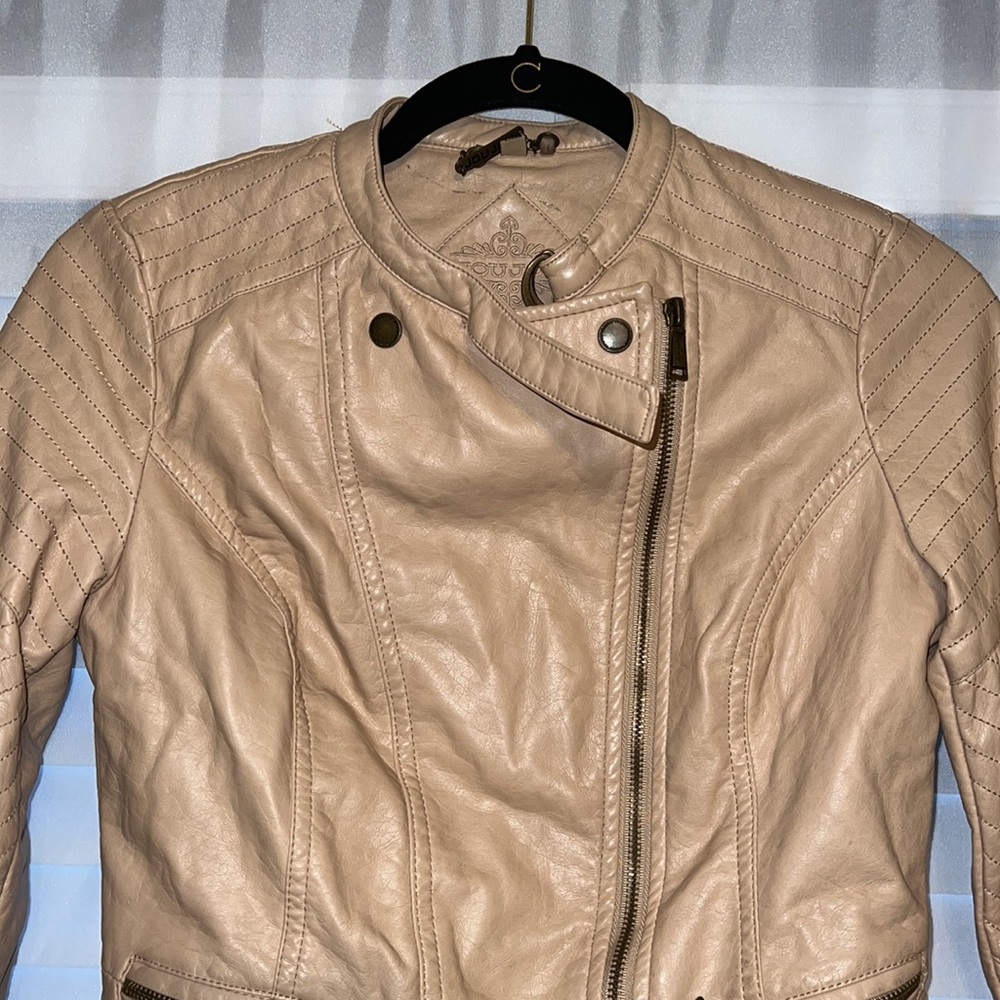 Jacket, - Picture 2 of 8